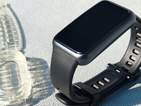 TPU Injection Molding Gas-Trap Solutions for Smart Wristbands